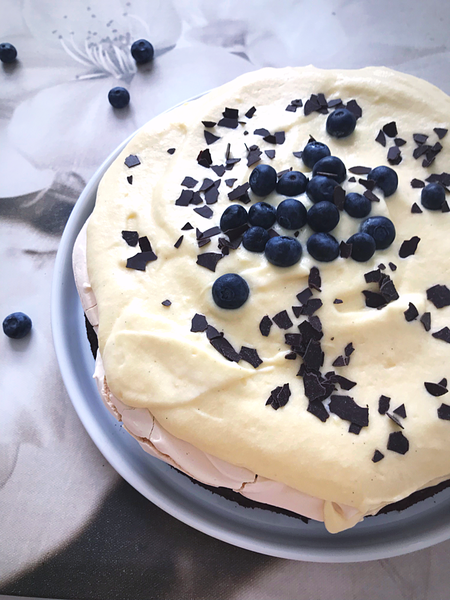 Baiser Schokotorte mit Bourbon Vanille