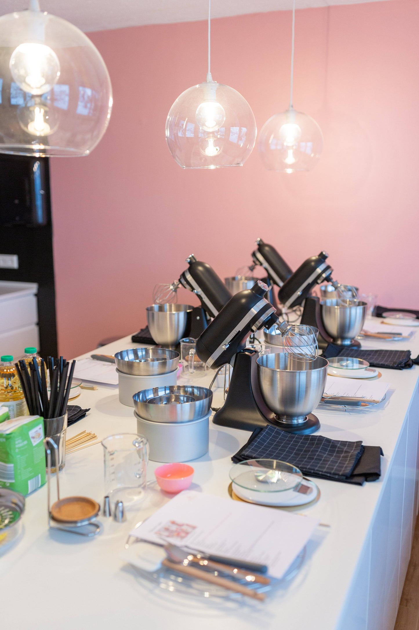Macaron oder Torten Intensiv Privat Backkurs -2 Teilnehmer 9-13 Uhr - Der Backmichgluecklich Online Shop