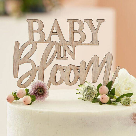 Caketopper Baby in Bloom, Holz by GingerRay - Der Backmichgluecklich Online Shop