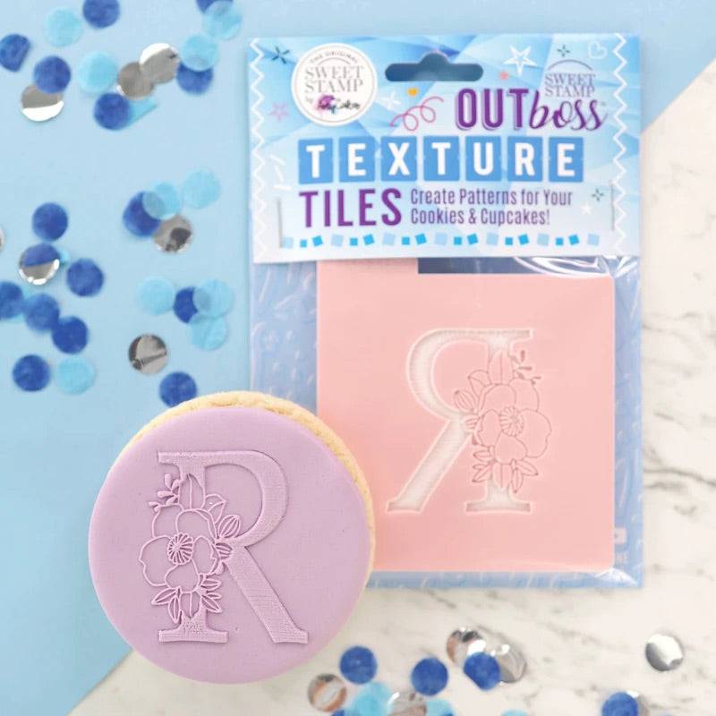 Letter R Outboss Cookie Stamp by AmyCakes Sweet Stamp - Der Backmichgluecklich Online Shop